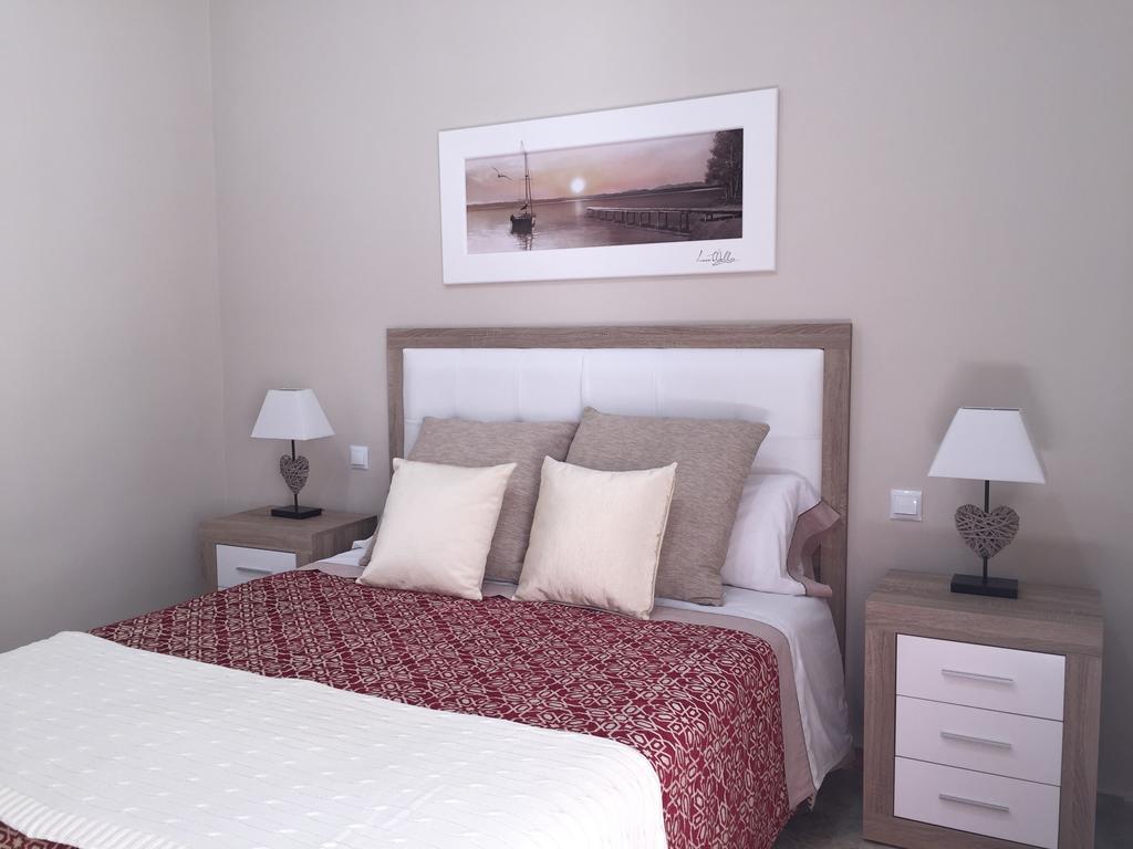 Apartamento San Pedro กาดิซ ภายนอก รูปภาพ